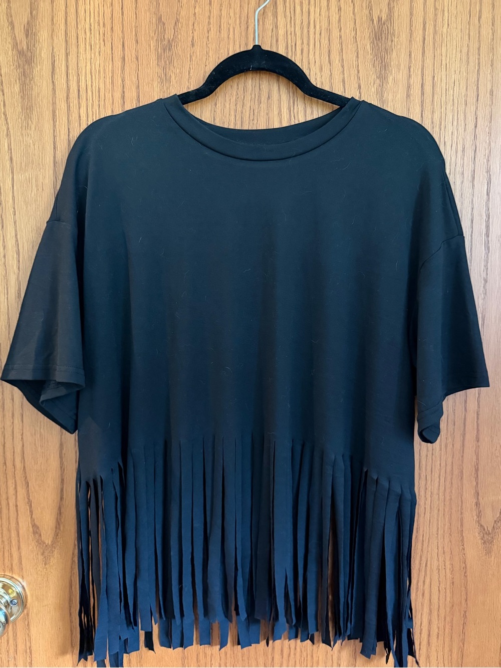 SHEIN Black Fringe Hem Crop Top